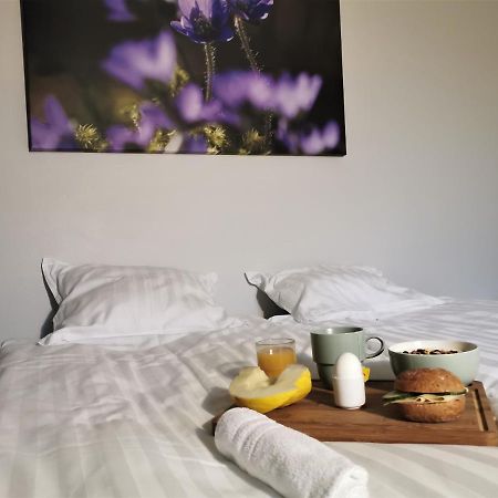 Broholm Bed&Breakfast Lidköping Zewnętrze zdjęcie